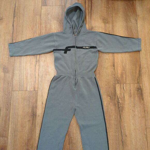 VTG FUBU Youth Large Fleece Bodysuit Sweater Hoodie Onesie Warm Up Y2K - Picture 1 of 11
